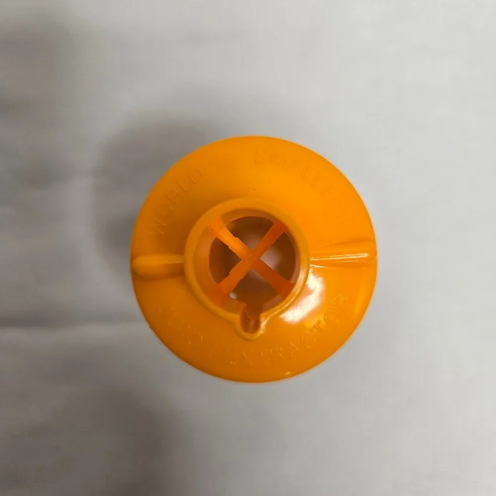World's Smallest Juice Extractor, Plastic,‎ Orange